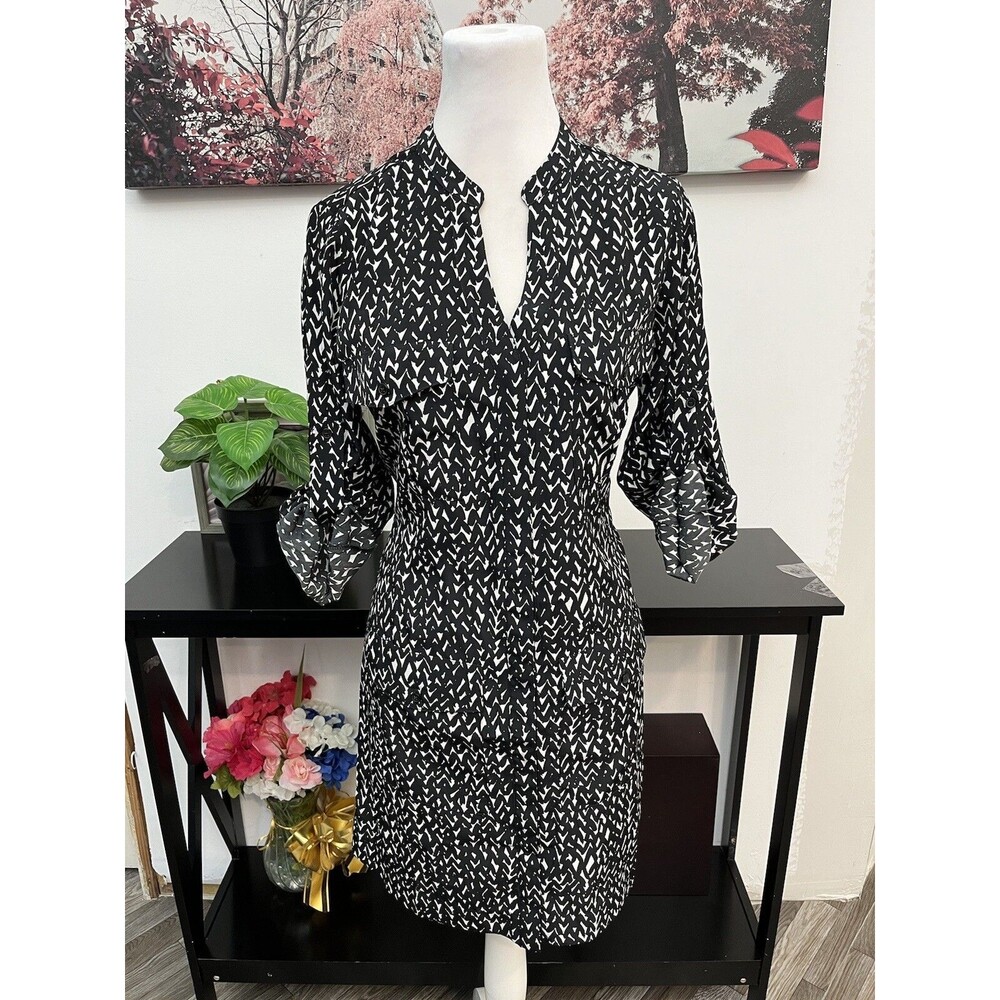 EXPRESS Women's S/P Black White Abstract V-Neck 3/4 Sleeve Shirt Dress